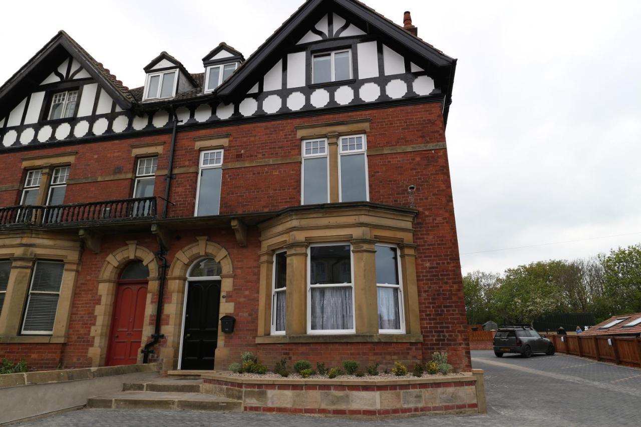 Guest house Number 33 Only Whitby